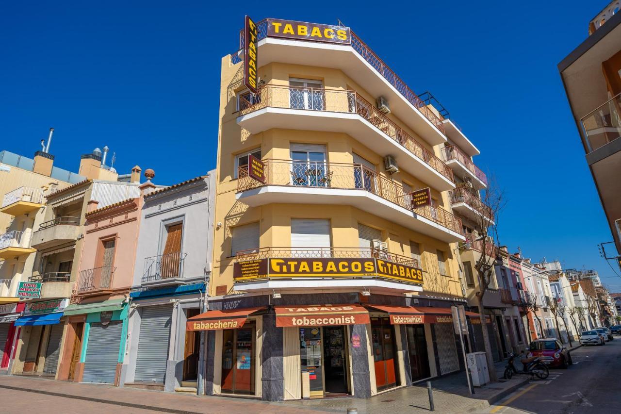 Homeholidaysrentals Moana Calella Exterior photo